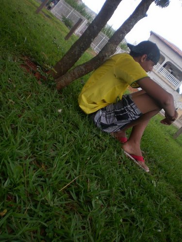 Sou Um Muleque Que Tem Apenas 18 Anos De Idade...Curto Muito Sair Com Meus Amigos...E Amo Minha Namorada.....