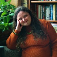 Holly R. Smith (@15minofscrawl) 's Twitter Profile