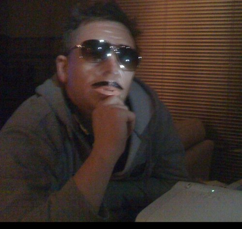 snakey_p's profile picture. Living the dream...