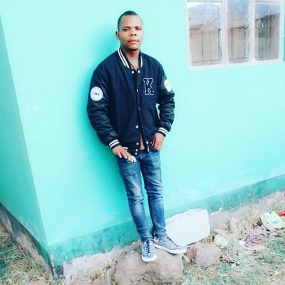 HusseiniRashidi's profile picture. 