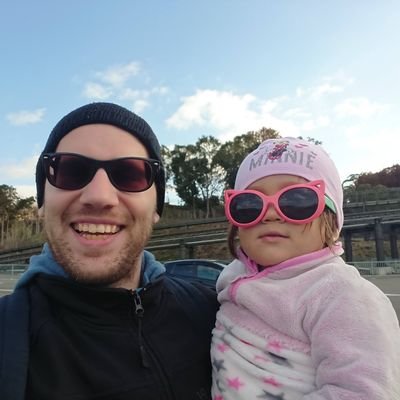 Denakino's profile picture. German Web Developer living in Japan, Father