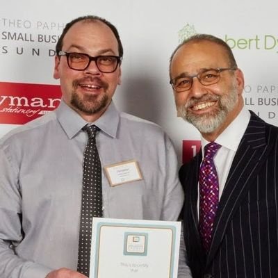 Parts/sales/repairs/upgrades/home/office/gaming PCs/virus removal. Founder @SmallBizUtd #sbutd also @Theopaphitis #SBS Award Winner Nov 7th 2016 #MHHSBD member