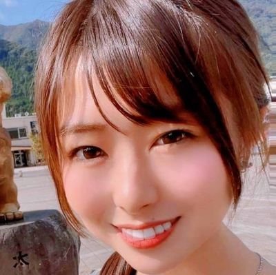 愛され続けて創業48年の市場🎶
フォローお願いします♨️
産地直送の食材🍅元気と健康をお届け🥕
今日もこれからも皆様を
おもてなし♪
ノスタルジックな
タイムスリップした気持ちになる昭和レトロ🍎吾妻線の岩島駅目の前
営業時間
午前9:00~午後18:00迄◇
一児の母親👧ボランティア活動中🌻