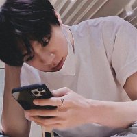 πππππΌππ β’ (@sixmarsno) 's Twitter Profile