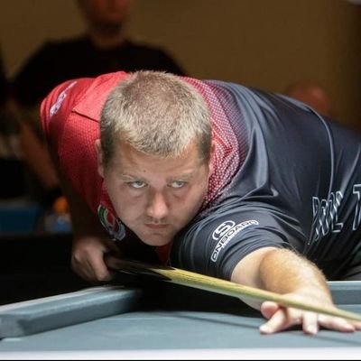 Tom Cousins - Ultimate Pool Group Professional 
Nickname: TopCat 
Nationality: Welsh
Age: 32
Cue: Jason Owen
Career Highlight: 2x World Eightball Champion