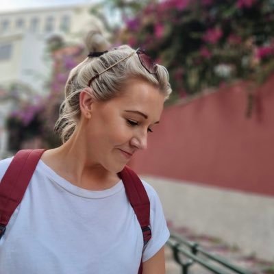 Fran_Harris01's profile picture. ❤️🎶🎨☀️🌊✈️🏝🌈 pronouns:she/her