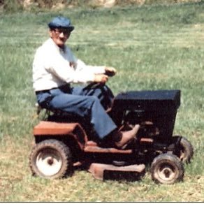 LonMoore13's profile picture. 