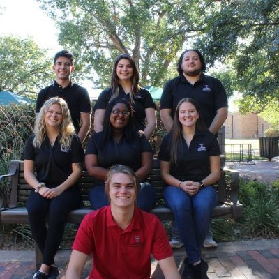 Our mission is to provide distinctive and unique outreach programs that promote academic excellence and diversity.