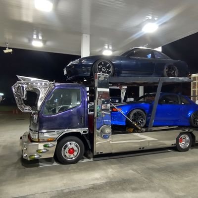 79f29236152f471's profile picture. 車屋みたいな事してますが普通の工場勤務。
車バイクはオールジャンルで好き。
マニ割りキャンターにドリ車積んでサーキット遊びに行きます。
久しぶりにナンバー付ストリートマシン復活しました。