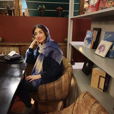 مثل ماهی قرمز که نارنجیه ! 🧡
پیرو مکتب # دنیادوشبه ❄️