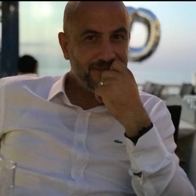 Emre_Uzuner08's profile picture. #Özel Sektör Yönetici# Atatürkçü # Devrimci# Laik#Sosyal Demokrat#Arhavili#