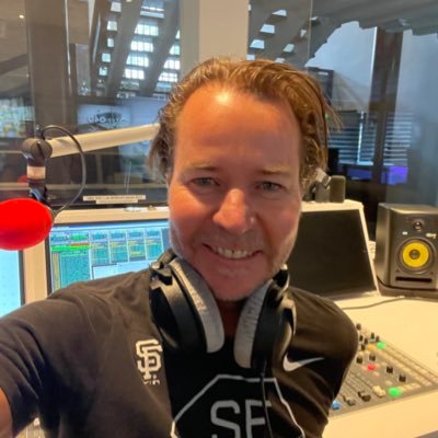 vroenski's profile picture. RadioDJ - Omroep Brabant - Station Manager Studio040/GlowFM - Entrepreneur - Champagne lover - Formula1. #Lifeisadancefloor