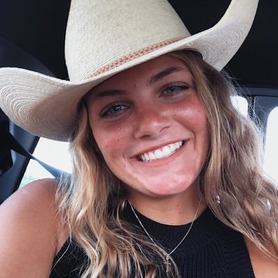 AbbyWigen's profile picture. Augie Softball Alum | Math Teacher