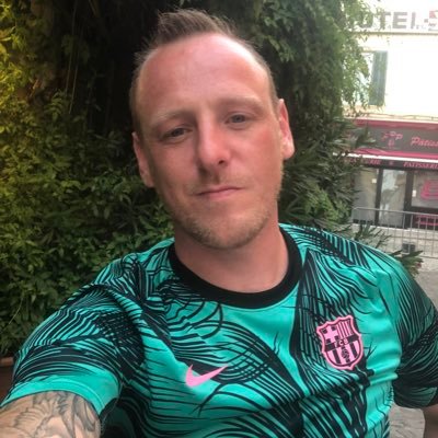 ShuRik4N's profile picture. 📢 ^_^ Stream / Taquinage de 🎮 sur Xbox / Play / Switch. 📷 Insta : urban_shurikn 🥷 / C’est par ici 👉