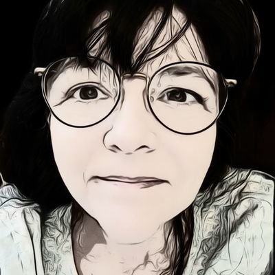 DorothyMo2's profile picture. Like books, movies, history,  traveling, walking half-marathons (proud penguin wogger) & enjoying life. I'm married, childfree, left-handed & cat owned.