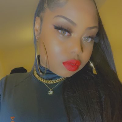 MiND_BLOWiN08's profile picture. MY NAME RING PLENTY BELLS ....IM BADD N REAL LIFE..❤♌.....FOLLOW ME...🗣SINGLEEEE & WORTH EVERY HEADACHE I GIVE A MF 😌