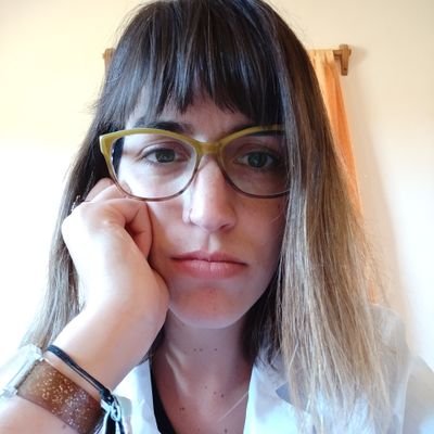 Más cháchara que cosa seria