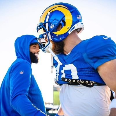 damdanne's profile picture. 