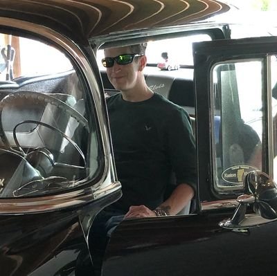 ianwe11's profile picture. 