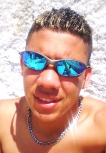 A caminhada é longa ; e o Caminho feliz é estreito  
http://t.co/wQMim7M5KO