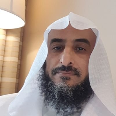 محامي/ومستشار قانوني/ومحكم تجاري/ومدرب قانوني/بكالريوس كلية الشريعة واصول الدين/ماجستير قانون تجاري //للتواصل ( 0550484141 )