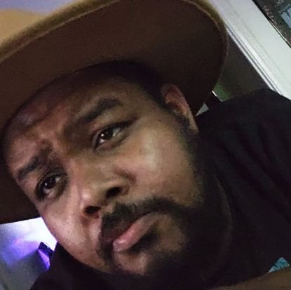 Don't fuck up the feng shui. Chubby black fella. (E)STL ✈ L.A.

#PhiveArts #NewDay483