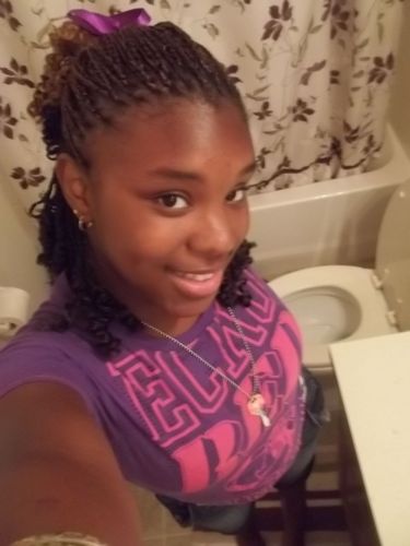 CaraJay_LilSwaq's profile picture. I Only Fxck With A Few Dont Get Dhis Sweet Attitude and Smile twisted Cuz I Can Be A Bahd Bxcth.!