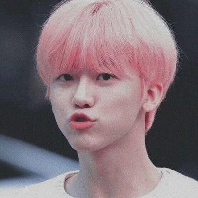 naadddd17's profile picture. hi