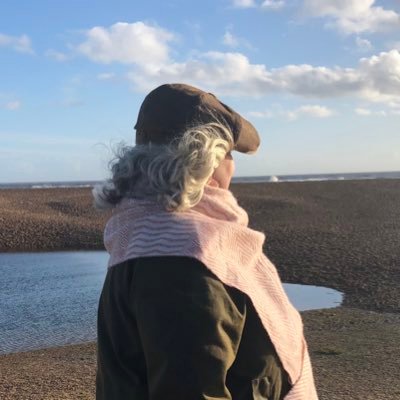 Wife, Advanced Clinical Specialist, aspiring gardener and Mother of Cats. Living and loving life