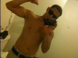 MonkeyMan_56's profile picture. Anthony(; #AHS #Football #56 #Jr #17 #Girls ask for them digits Chill dude and fun to hang with(; #Gym HMU