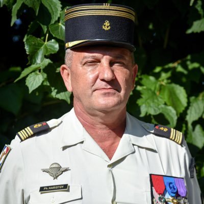 Compte officiel du chef de corps responsable du recrutement de l’armée de Terre en région Sud-Est. #Sengager