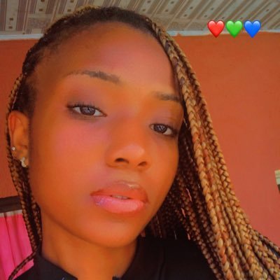 Leezjoy1's profile picture. chemist👩🏼‍🔬 |singer 🎶 🎼 |face model|