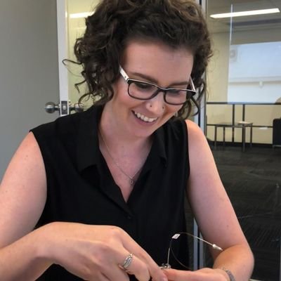 DrHeffo's profile picture. ~on hiatus~
Analytical chemist | Feminist | Communicator | 🏳️‍🌈#SuperstarsOfSTEM #WomeninSTEM and all things #MassSpec. She/Her. Tweets my own