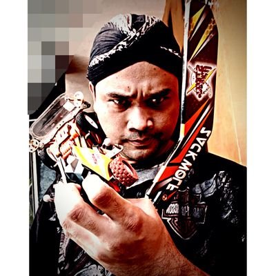 zack_beowolf's profile picture. Play:On Street4wd 🇮🇩 Running it outdoors! 
Ngebutbenjutstreet - keeponrunning!!

#TamiyaMini4WDIndonesia #StreetMahBebas #ngebutbenjutstreet #Mini4WDIndonesia