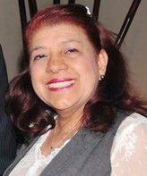 PERIODISTA DE NACIMIENTO.
DIRECTORA Y PRODUCTORA DE TEATRO.
LOCUTORA.
CREADORA DE IMAGEN.
MANAGER DE ARTISTAS