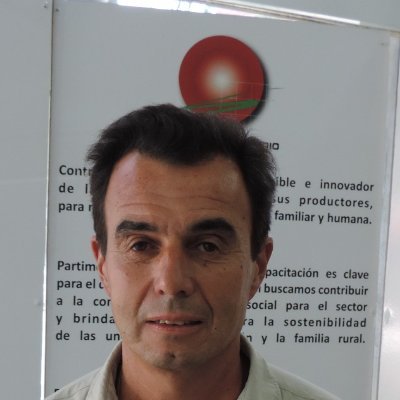 Ingeniero Agrónomo, Mag., Director General del Instituto Plan Agropecuario, Profesor en Facultad de Agronomía de la UdelaR, Uruguay.