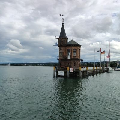 AI and coding enthusiast with love to nature!