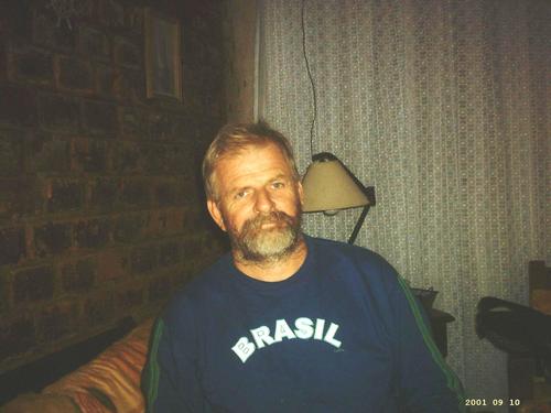 cegonhanienaber's profile picture. 