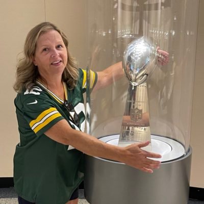 WI born and raised. Packer fan!!  💚💛. Styx fan. Survivor fan.