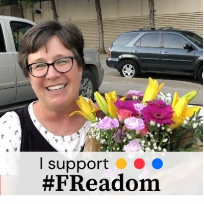 Librarian/collection development specialist ❤️ 📚🐶🚴🏻♀️🏒 Former Texas Bluebonnet Award Selection & Program Committee & ALA Pura Belpre member