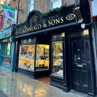 Family run buisness established in 1959. Expert Jewellers and Engravers in house with all repairs done in store.