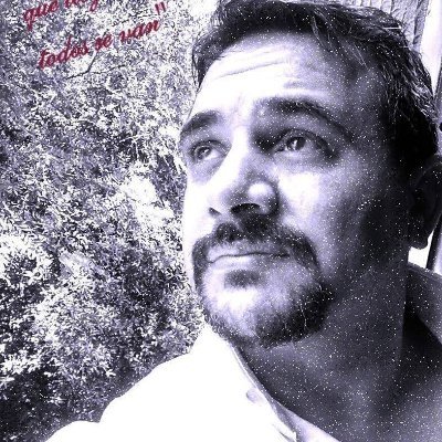 Uruguaio. Prof. Filosofia, História, Psicanalista, Filósofo Clínico, Estoico, Criminólogo, Simbologia e Mitologia Universal. Escritor filosofante e reflexivo.