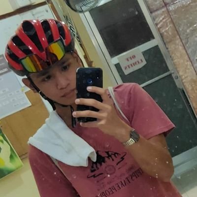 z3reeeef's profile picture. Isa