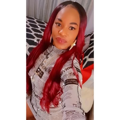 $hawty A 𝑹𝒆𝒂𝒍 1 😍 • Caribbean 🇻🇮 Gyål 💚 • 🅱R00KLYN 👑 Breed • 🤑 #GoGetta 💸 STAY ⬇ D0WN 2 COME 🆙 • || • IG: @blkbarbi00 💕