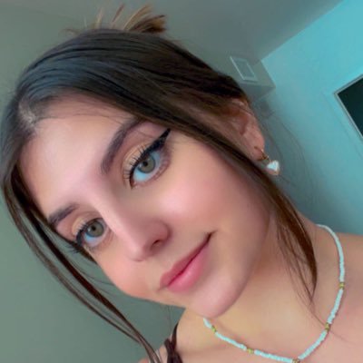 JulieD3658's profile picture. csusm ‘24