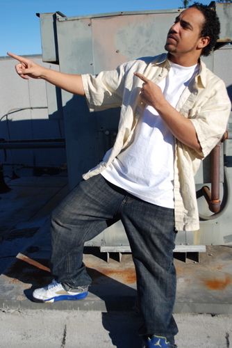 chezarayde's profile picture. 