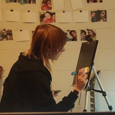 kitkat_semmel7's profile picture. bread is what gets me through life and I can’t even taste it right now.