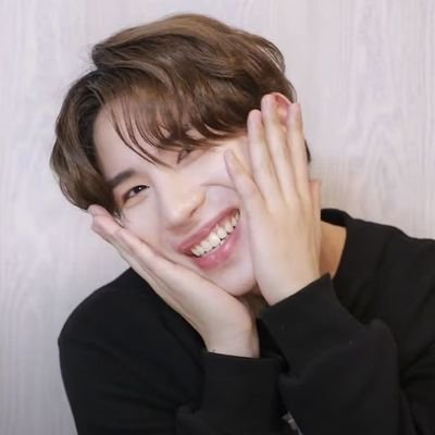your daily dose of a.c.e smiling on your timeline 🥰❤💫