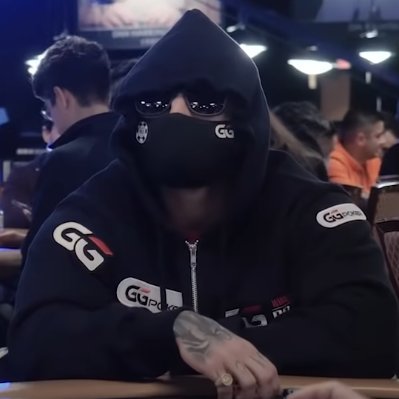 visionaryy777's profile picture. 