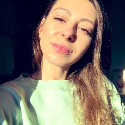 oana_pohrib's profile picture. One of the introverts behind your social media channels.